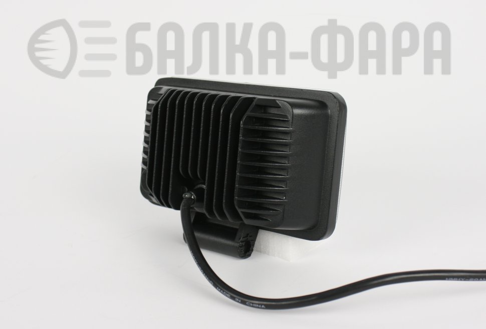 Фара светодиодная на 40 Ватт с ДХО для дорог